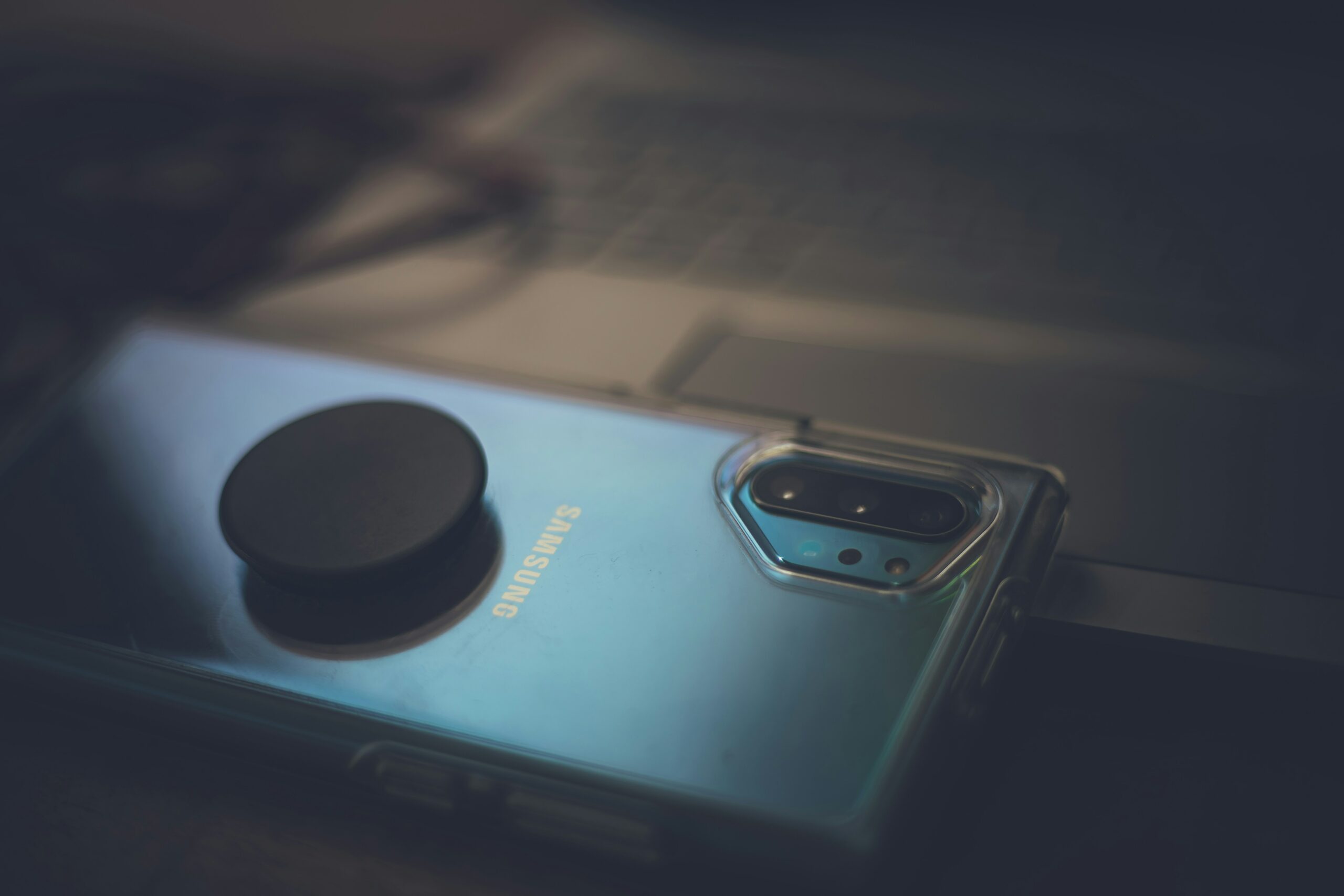What do I do if my Samsung screen is burned in? - ThePhoneLab